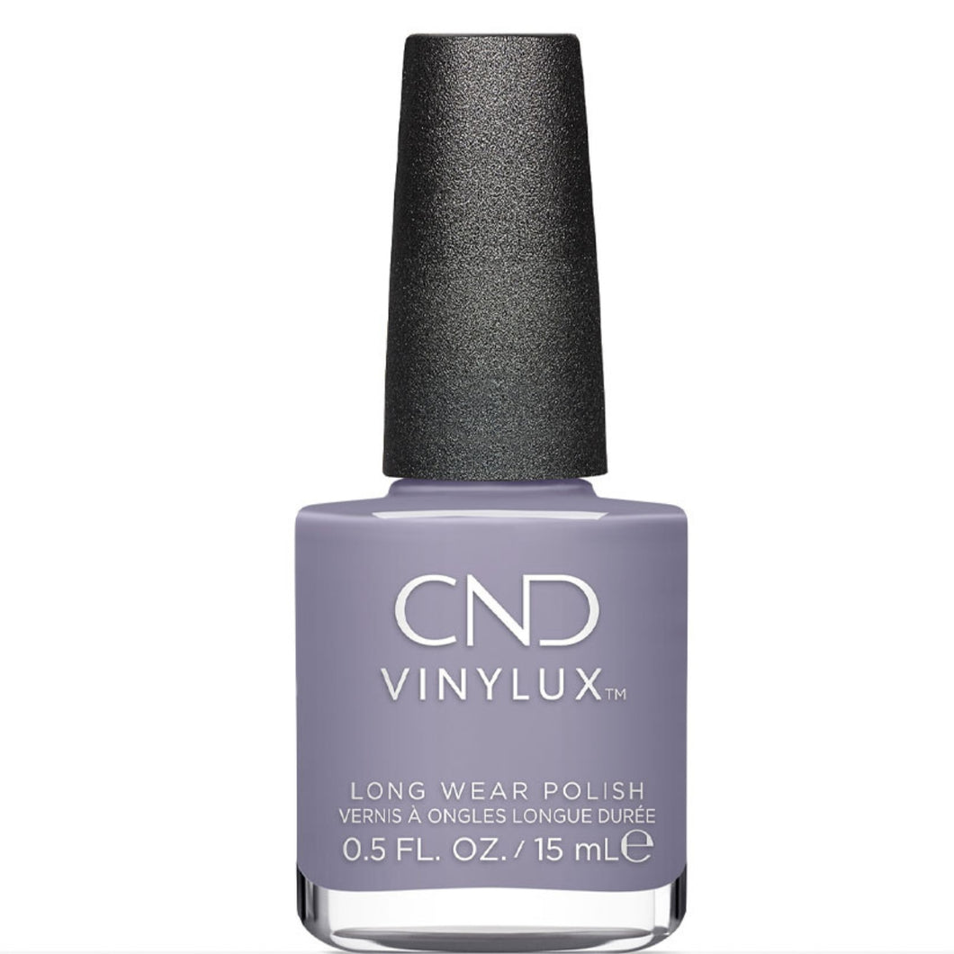 CN Vinylux Hazy Games 15ml