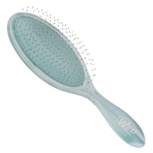 Load image into Gallery viewer, WetBrush Glitter Waves Detangler Blue