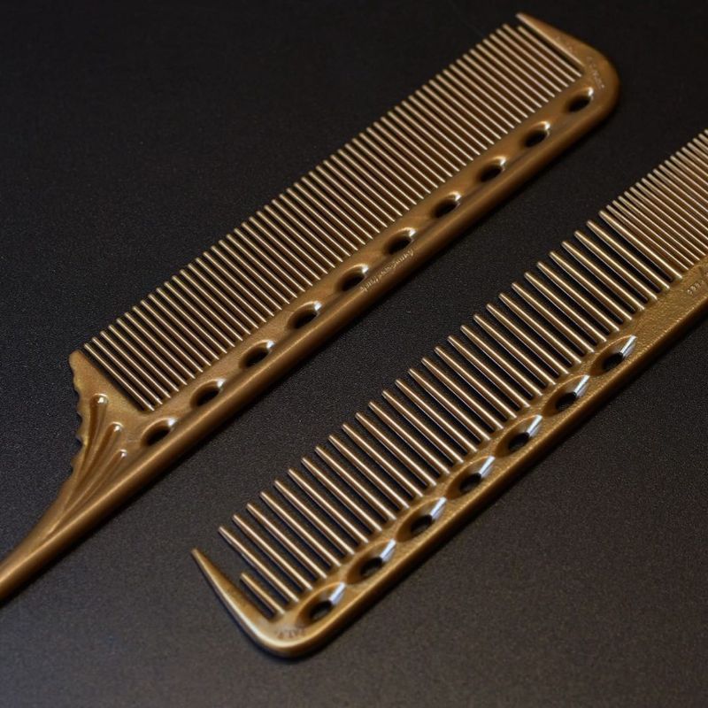 YS Park 101 Tail Comb Dynasty Gold